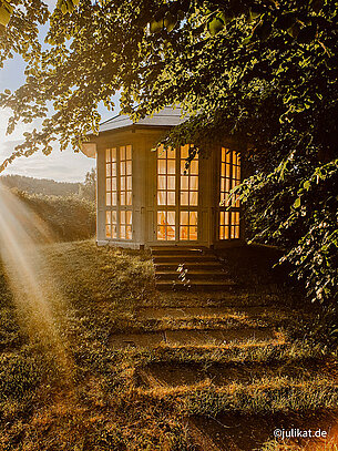 Abendstimmung auf dem Schlossgut Groß Schwansee