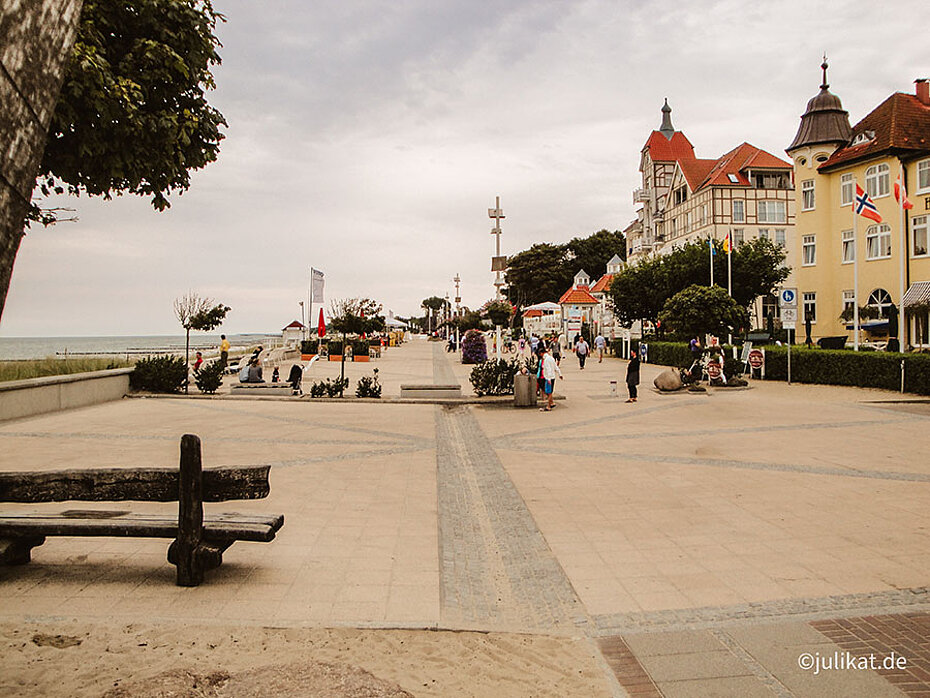 Blick über den Balticplatz und die Strandpromenade